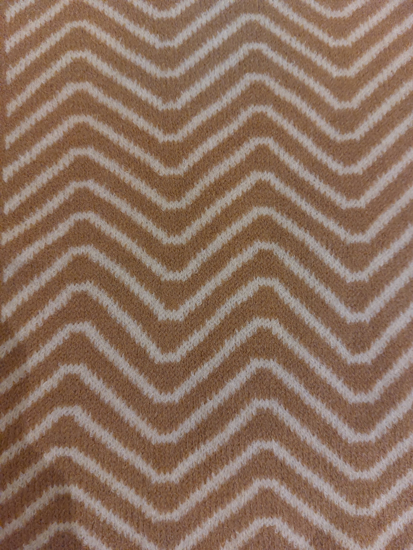 Camel chevron pull through scarf